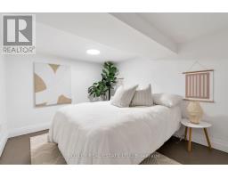 29 Blakley Avenue, Toronto, ON M6N3Y4 Photo 17