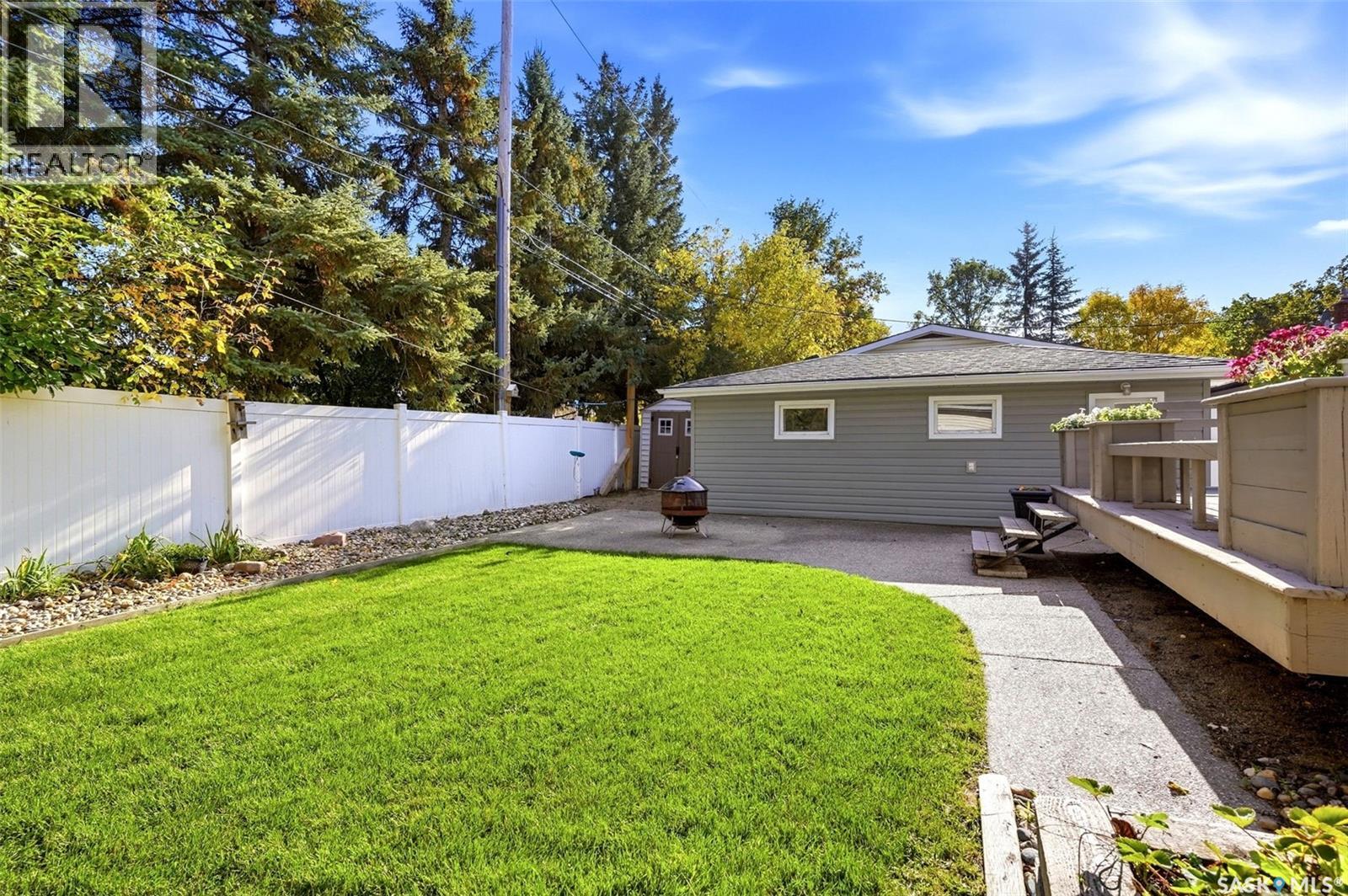 11 Dolphin BAY - Image 38