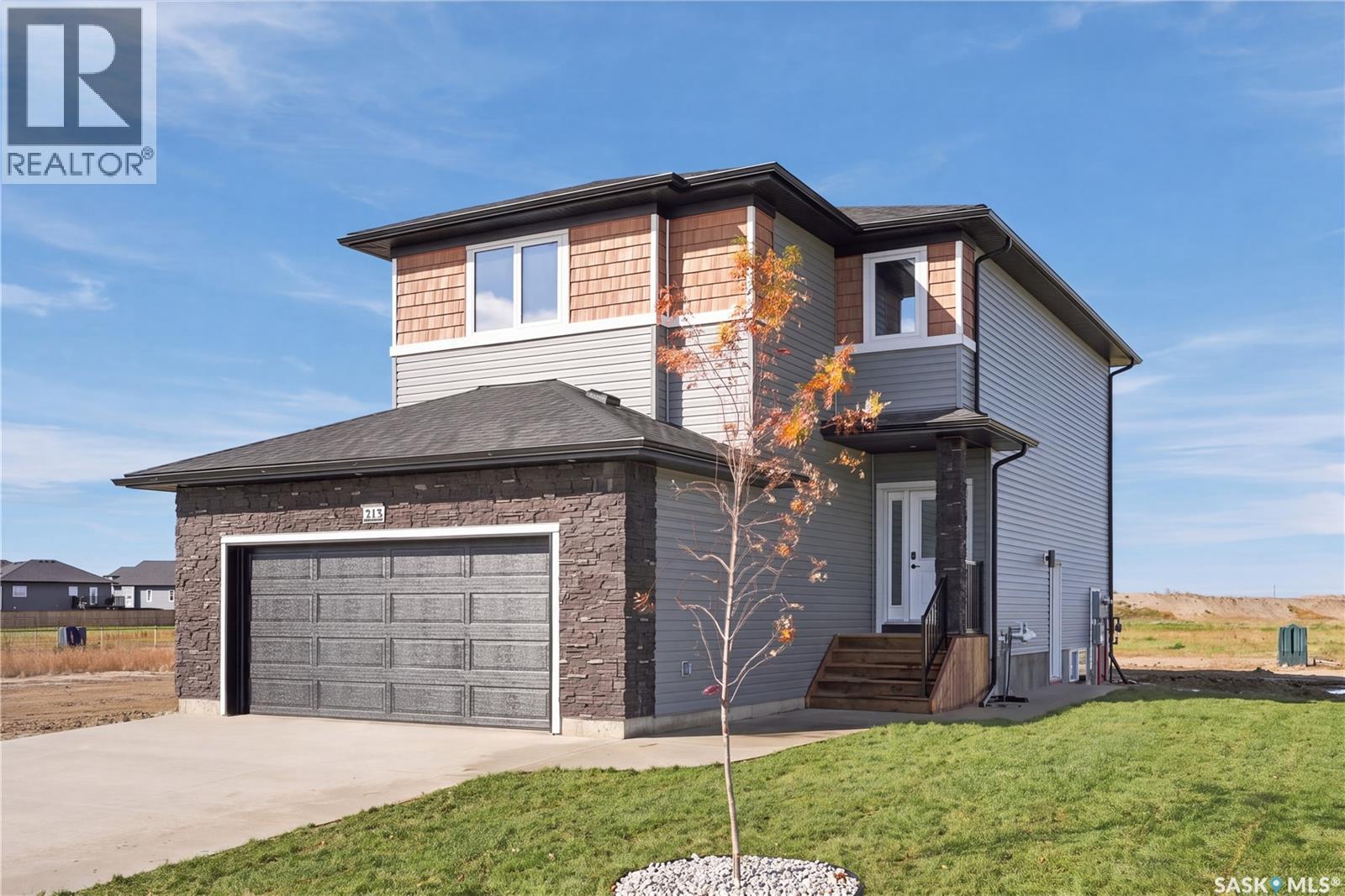 213 Veterans DRIVE, Warman — photo 2