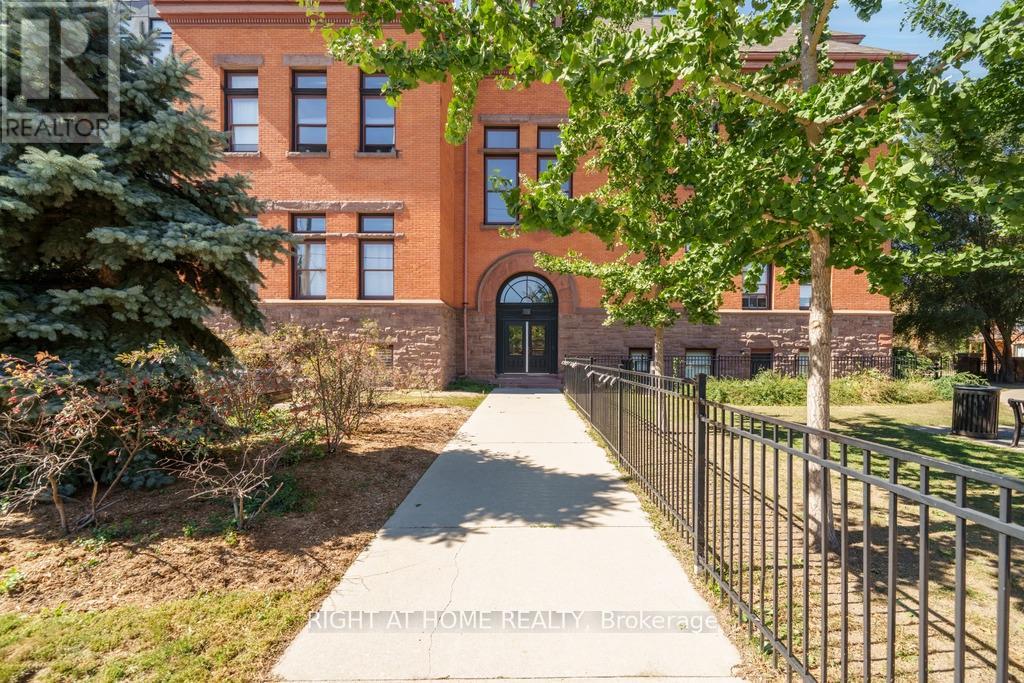 #103 200 STINSON STREET - Image 44