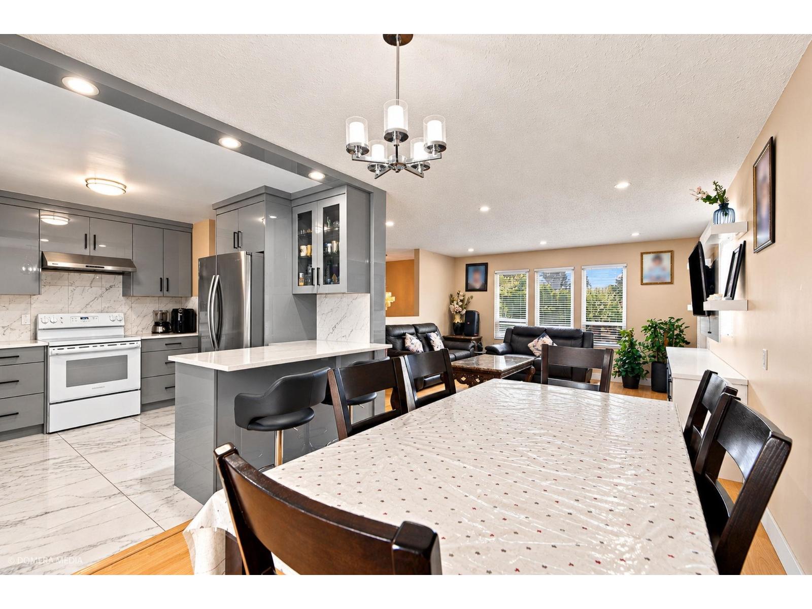 4 Bed, 3 Bath House for Sale in Abbotsford – 3278 ASTORIA CRESCENT, Abbotsford – MLS# R3169139 - Image 8