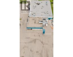 11920 100 Street, Grande Prairie, AB T8V4H5 Photo 11