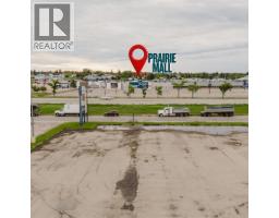 11920 100 Street, Grande Prairie, AB T8V4H5 Photo 14