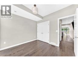 1317 20 Avenue NW - photo 15