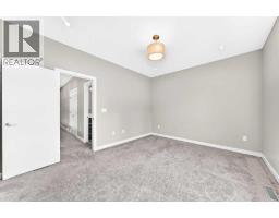 1317 20 Avenue NW - photo 30