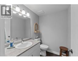 4pc Ensuite bath - 8901 Grizzly Crescent, Kamloops, BC V2C6T9 Photo 11