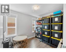 Kitchen - 8901 Grizzly Crescent, Kamloops, BC V2C6T9 Photo 10