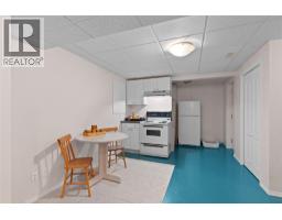 2653 Sunset Drive, Kamloops, BC V2C4K4 Photo 19