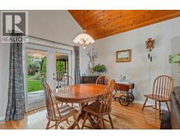 Kitchen - 2653 Sunset Drive, Kamloops, BC V2C4K4 Photo 7