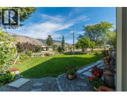 2653 Sunset Drive, Kamloops, BC V2C4K4 Photo 43