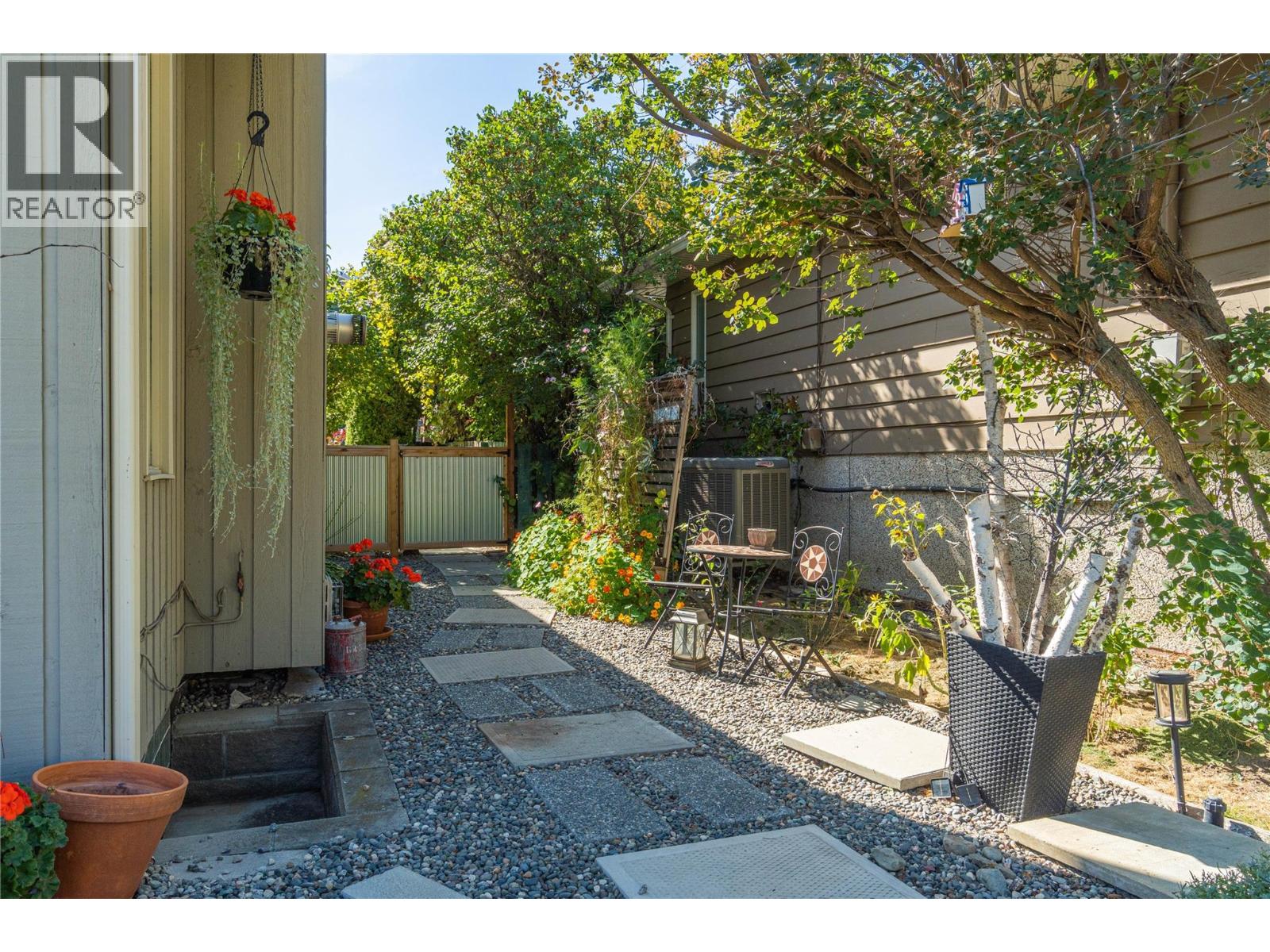 2653 SUNSET Drive - 42