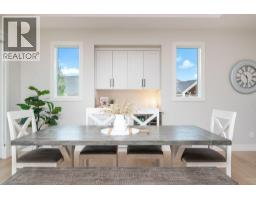 Bedroom - 631 Mt Ida Crescent, Coldstream, BC V1B4G3 Photo 11