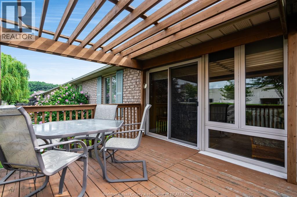 97 Theresa TRAIL - 35