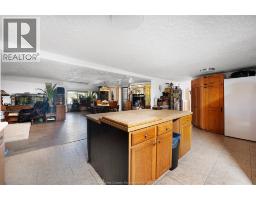 8865 Howard Avenue, Lasalle, ON N0R1L0 Photo 17