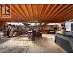 8865 Howard Avenue, Lasalle, ON N0R1L0 Photo 28