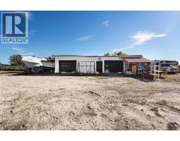 8865 Howard Avenue, Lasalle, ON N0R1L0 Photo 37