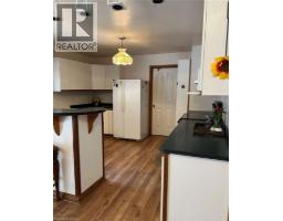 Kitchen - 16431 Highway 35, Algonquin Highlands, ON K0M1J1 Photo 10
