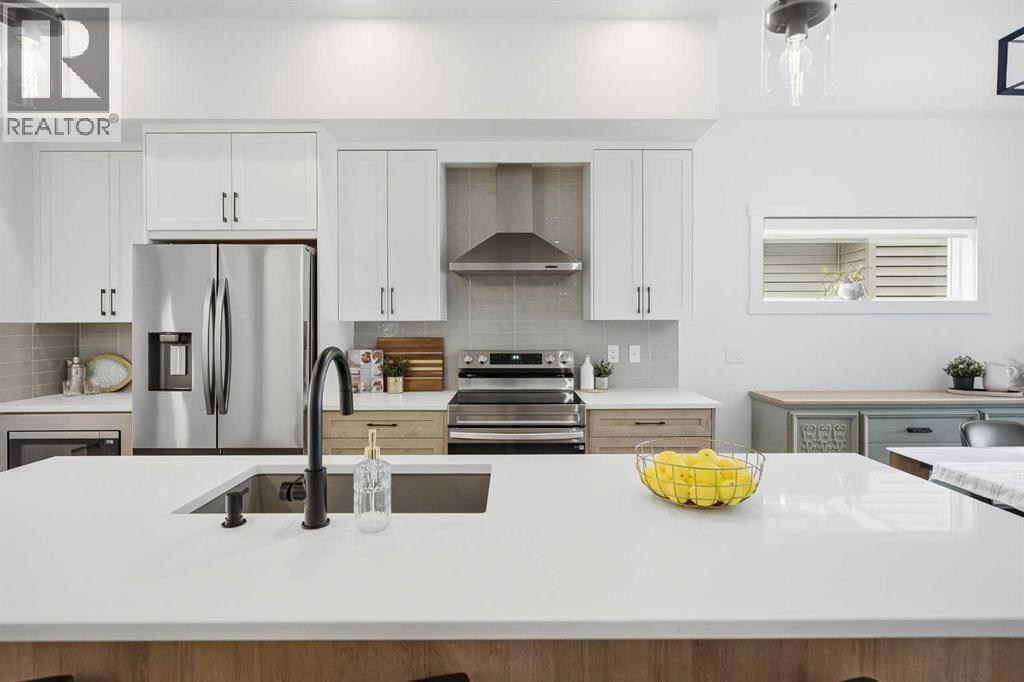 13 Bayview Mews SW - photo 5