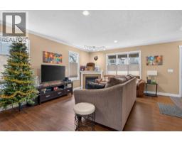Bedroom - 22 Panatella Park Nw, Calgary, AB T3K6K4 Photo 6