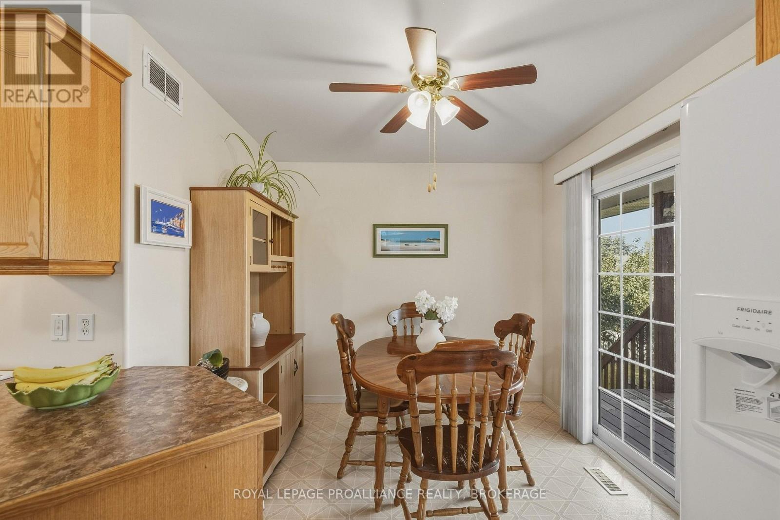 662 MILLBROOK CRESCENT - Image 21