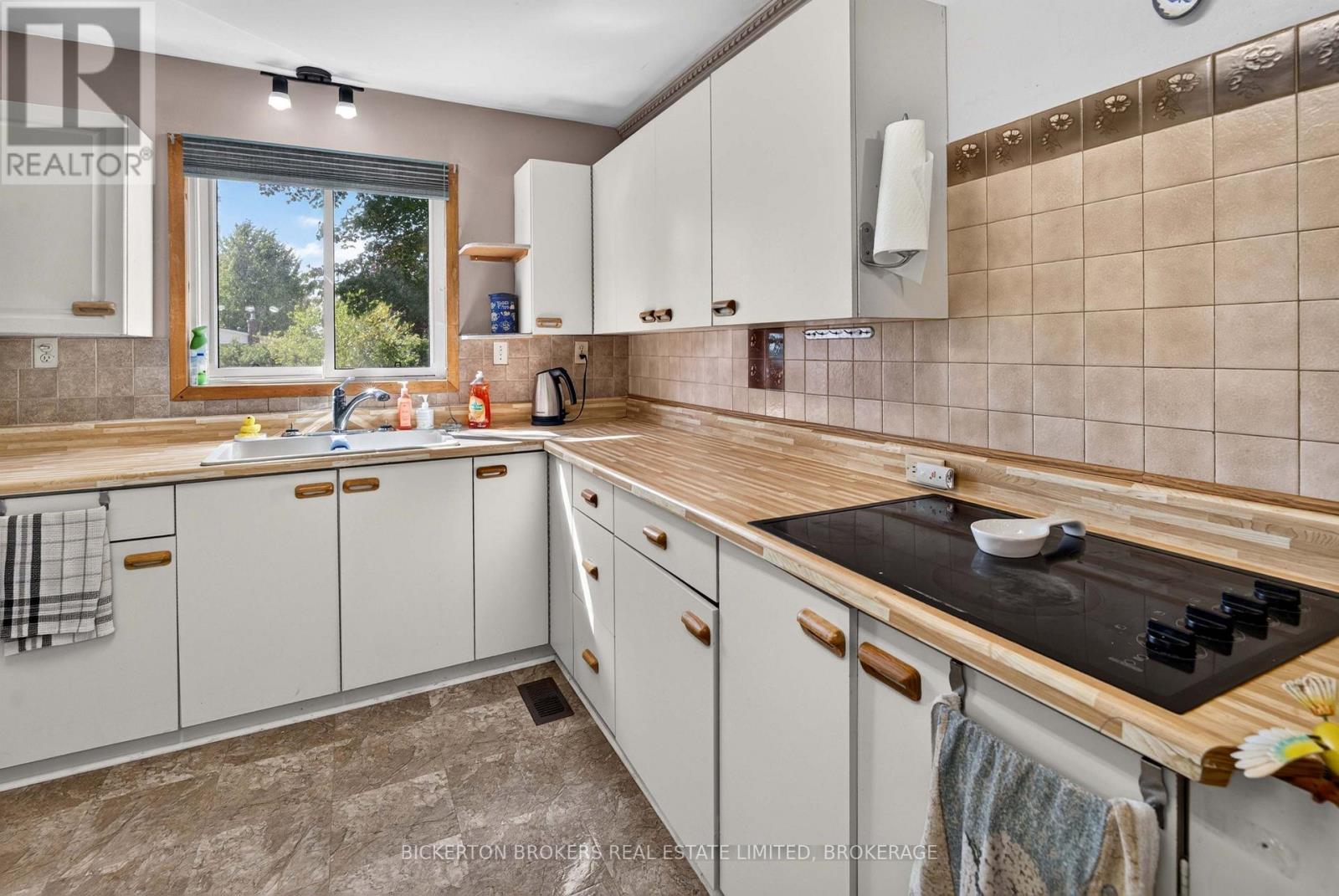 41 FERGUSON LANE - Image 42