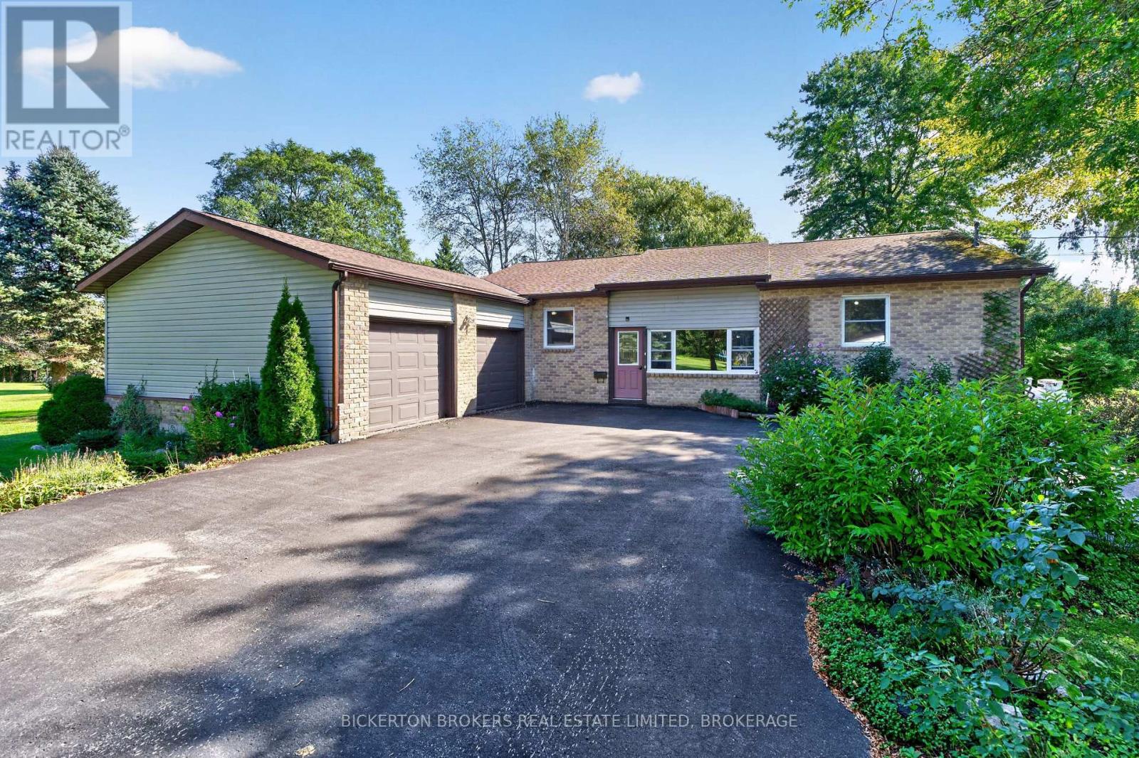 41 FERGUSON LANE - 6