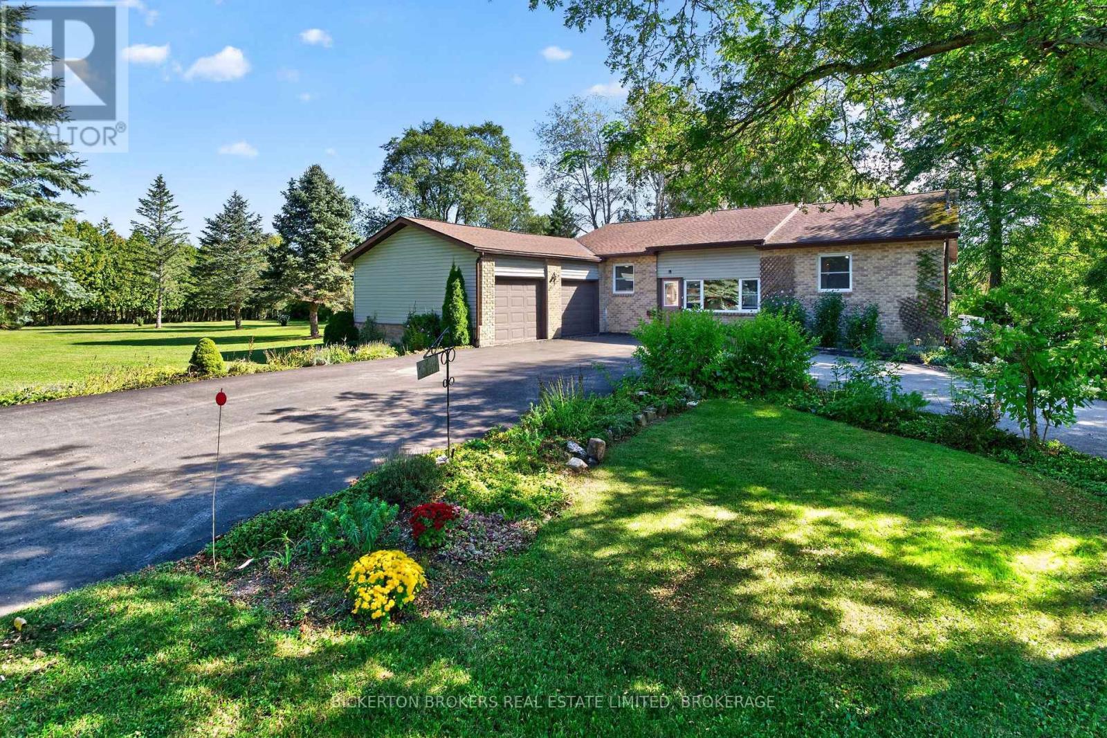 41 FERGUSON LANE - 7
