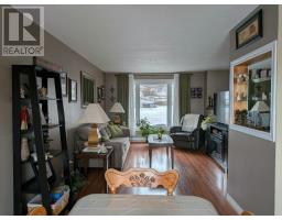181 Main Street thumbnail 4