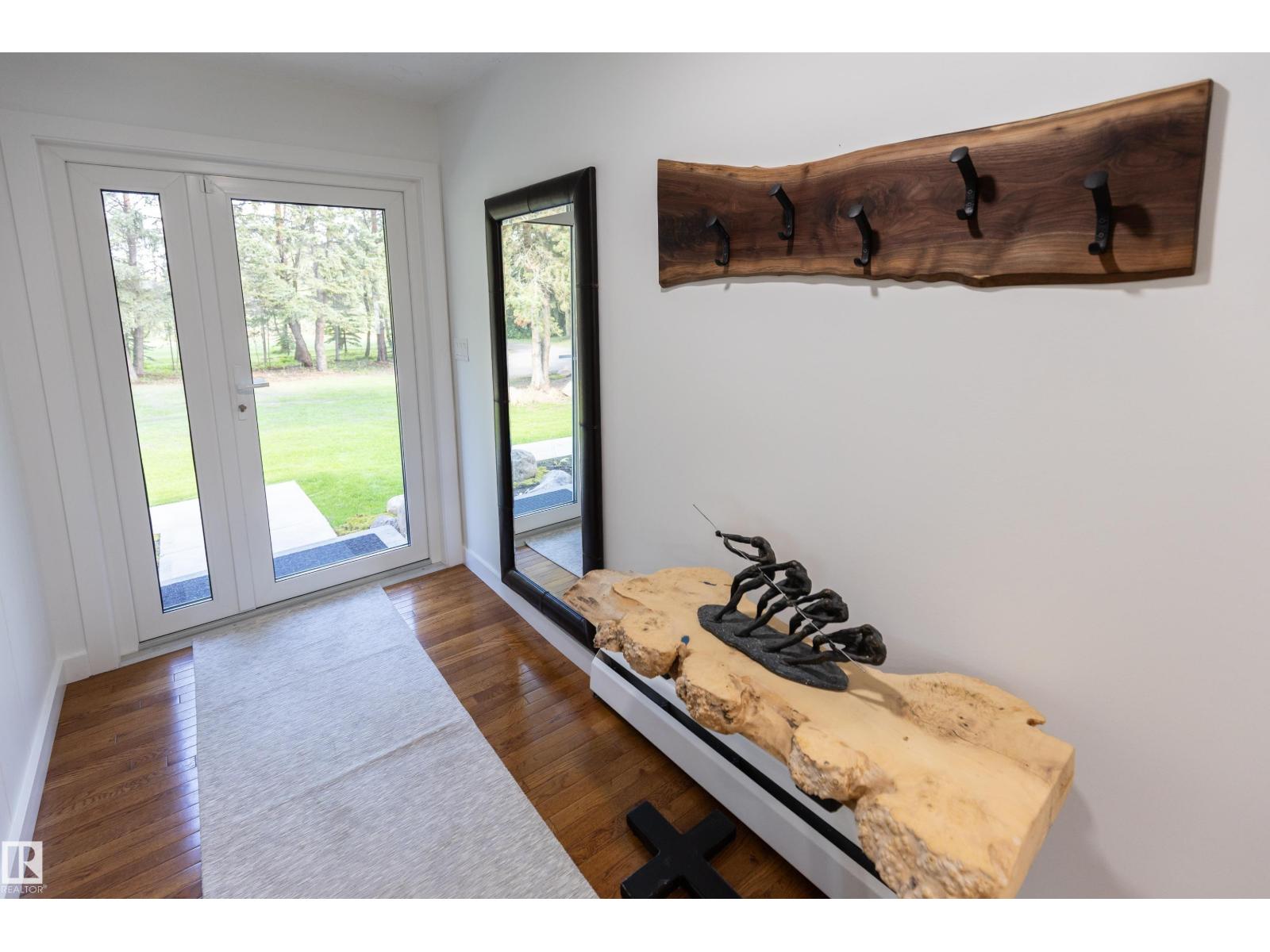 21557 Wye RD, Rural Strathcona County, Alberta, T8E2J2, Rural Strathcona County, Alberta — photo 4 of 5