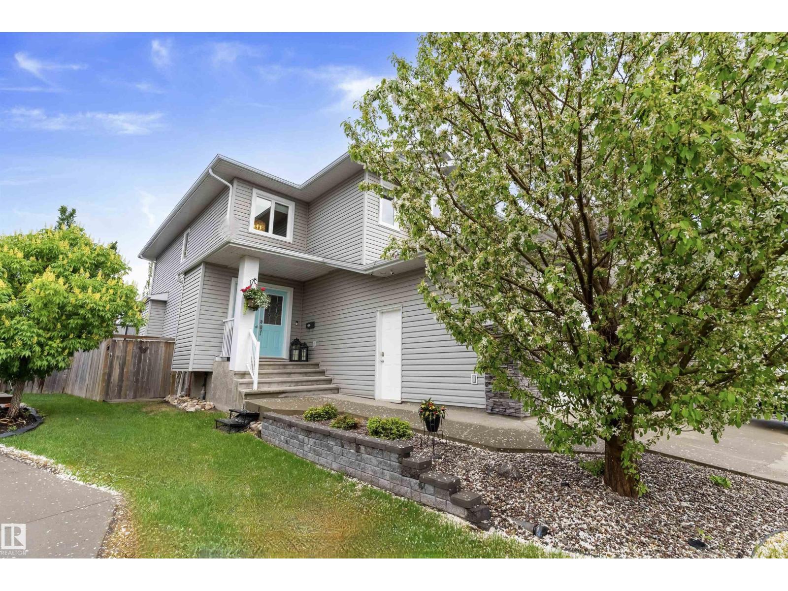 484 FOXTAIL CO, Sherwood Park, Alberta, T8A3K2, Sherwood Park, Alberta — photo 4 of 5