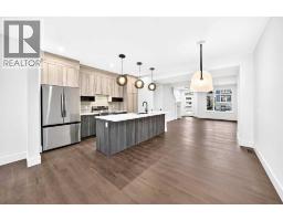 4pc Bathroom - 270 Greystone Boulevard, Cochrane, AB T4C3P2 Photo 9
