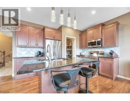 8 Sunset Square - photo 7