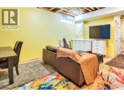 8 Sunset Square - photo 31