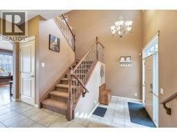 8 Sunset Square - photo 5