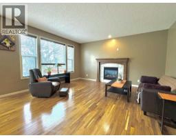 8 Sunset Square - photo 13