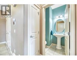 8 Sunset Square - photo 19