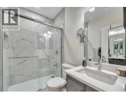 8 Sunset Square - photo 33