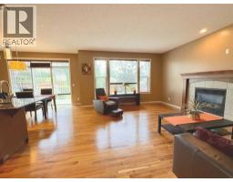 8 Sunset Square - photo 8