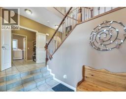 8 Sunset Square - photo 12