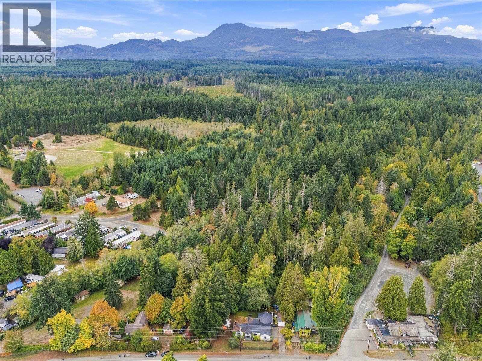 6110 Island Hwy W - Image 47