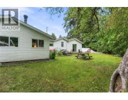 6110 Island Hwy W, Qualicum Beach, BC V9K2E2 Photo 31