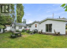 6110 Island Hwy W, Qualicum Beach, BC V9K2E2 Photo 32