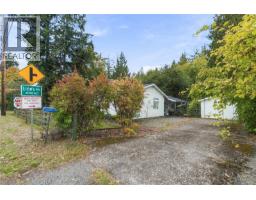 6110 Island Hwy W, Qualicum Beach, BC V9K2E2 Photo 35