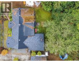 6110 Island Hwy W, Qualicum Beach, BC V9K2E2 Photo 40