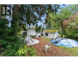 6110 Island Hwy W, Qualicum Beach, BC V9K2E2 Photo 37