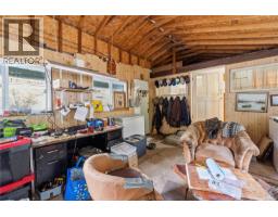 6110 Island Hwy W, Qualicum Beach, BC V9K2E2 Photo 25