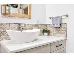 1050 Apolydore Avenue, Ottawa, ON K1H8A9 Photo 41