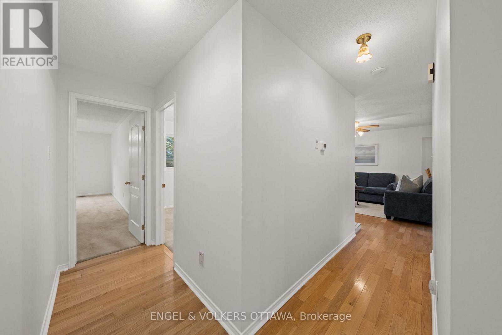 8 BLACK WALNUT ROAD - Image 18