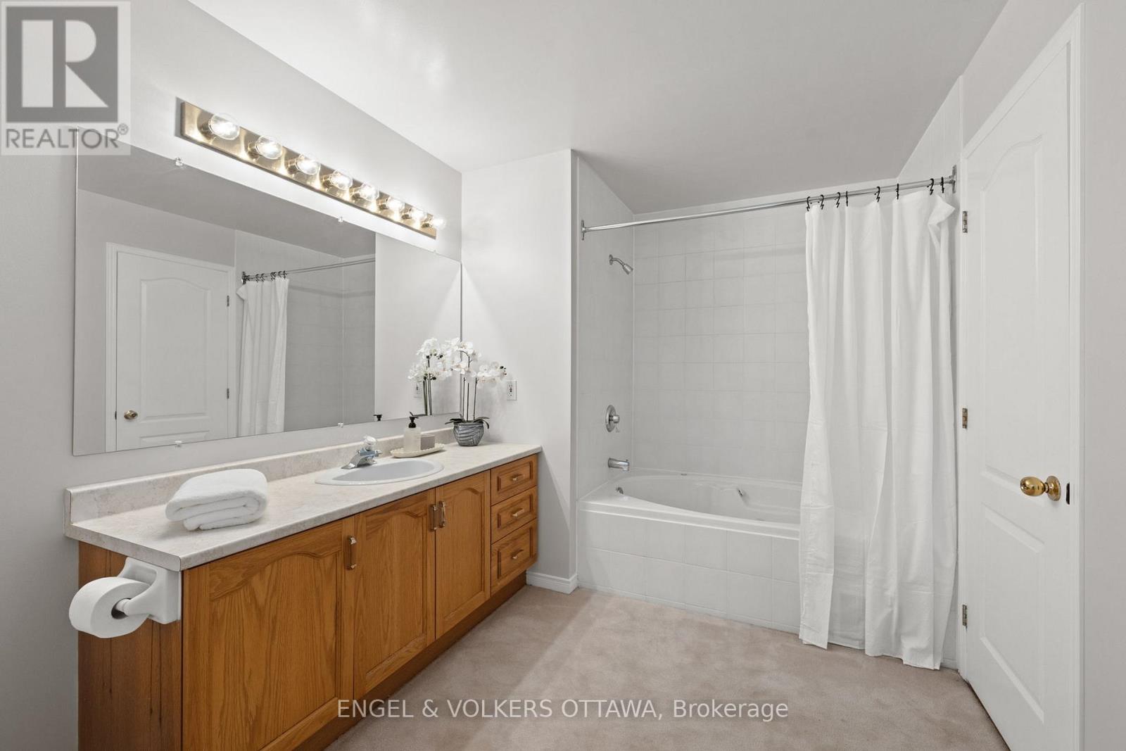8 BLACK WALNUT ROAD - Image 23