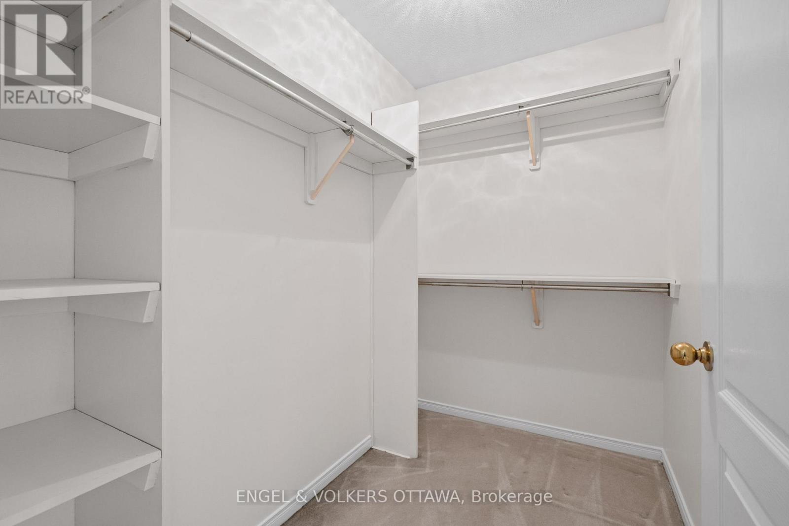 8 BLACK WALNUT ROAD - Image 24